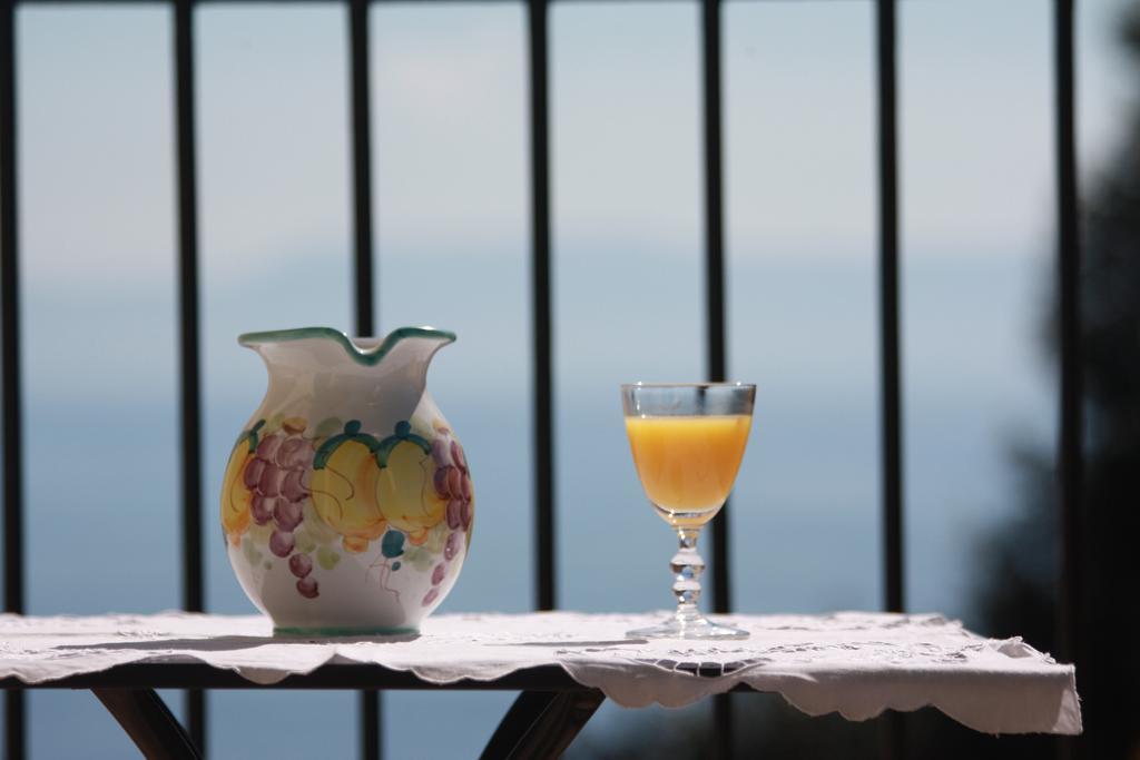 Casetta Belvedere Νάπολη Δωμάτιο φωτογραφία
